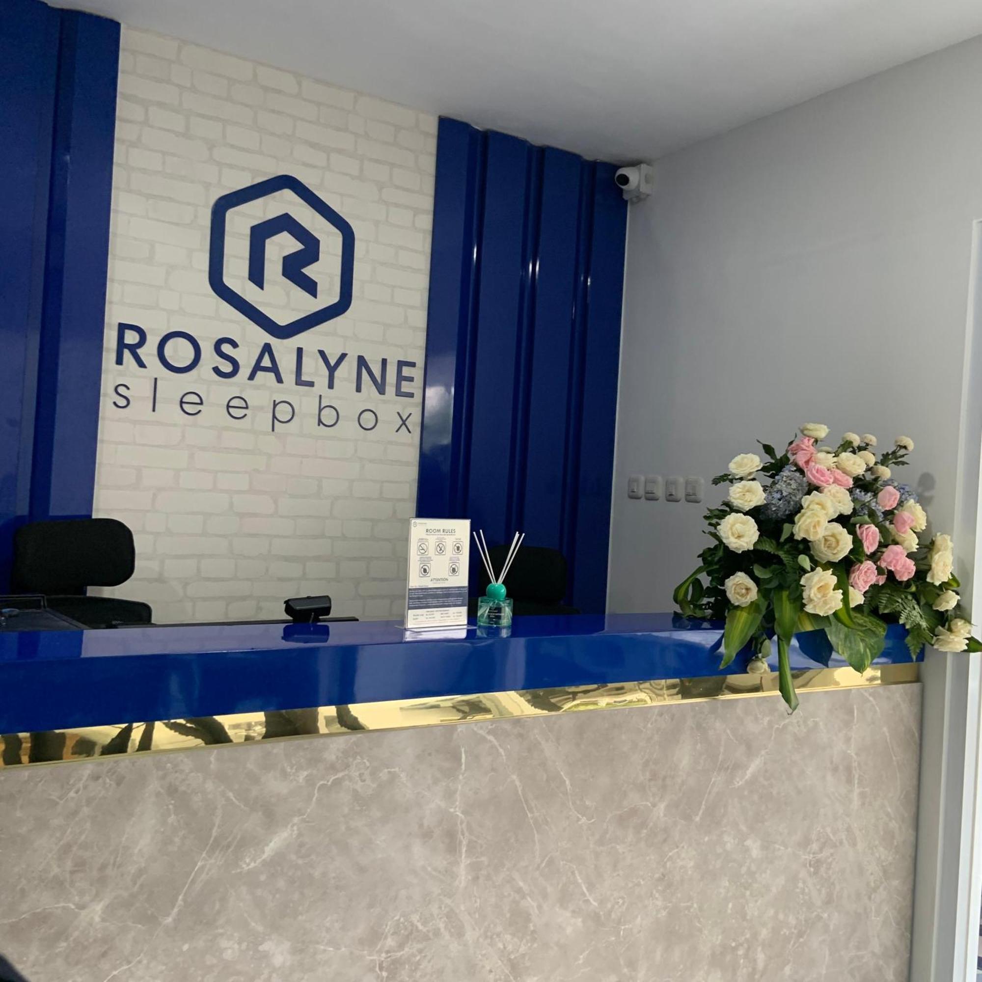 Hotel Rosalyne Sleepbox Malioboro 3 Jogyakarta Zewnętrze zdjęcie